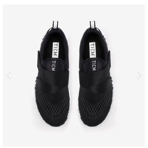 Brand new ▪️TIEM ▪️ Slipstream Indoor Cycling shoes plus X-Track Cleat